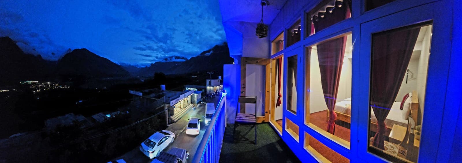 Deluxe Room (Mountain View)