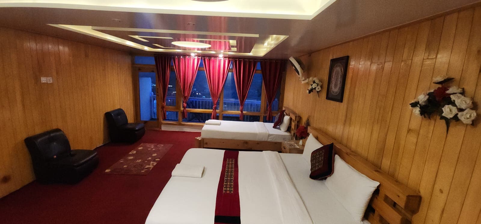 Deluxe Room (Mountain View)